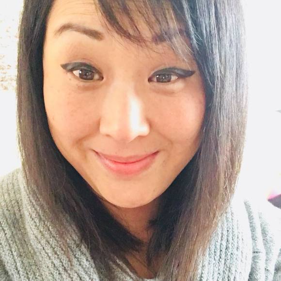 Meet your Posher, Michele - Picture 1 of 1